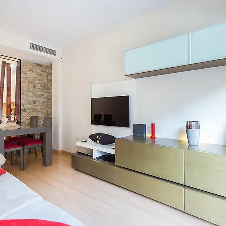 Canet De Mar Apartment *